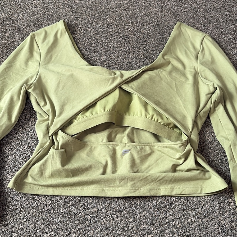 Fabletics Two Piece Set - Picture 7 of 8